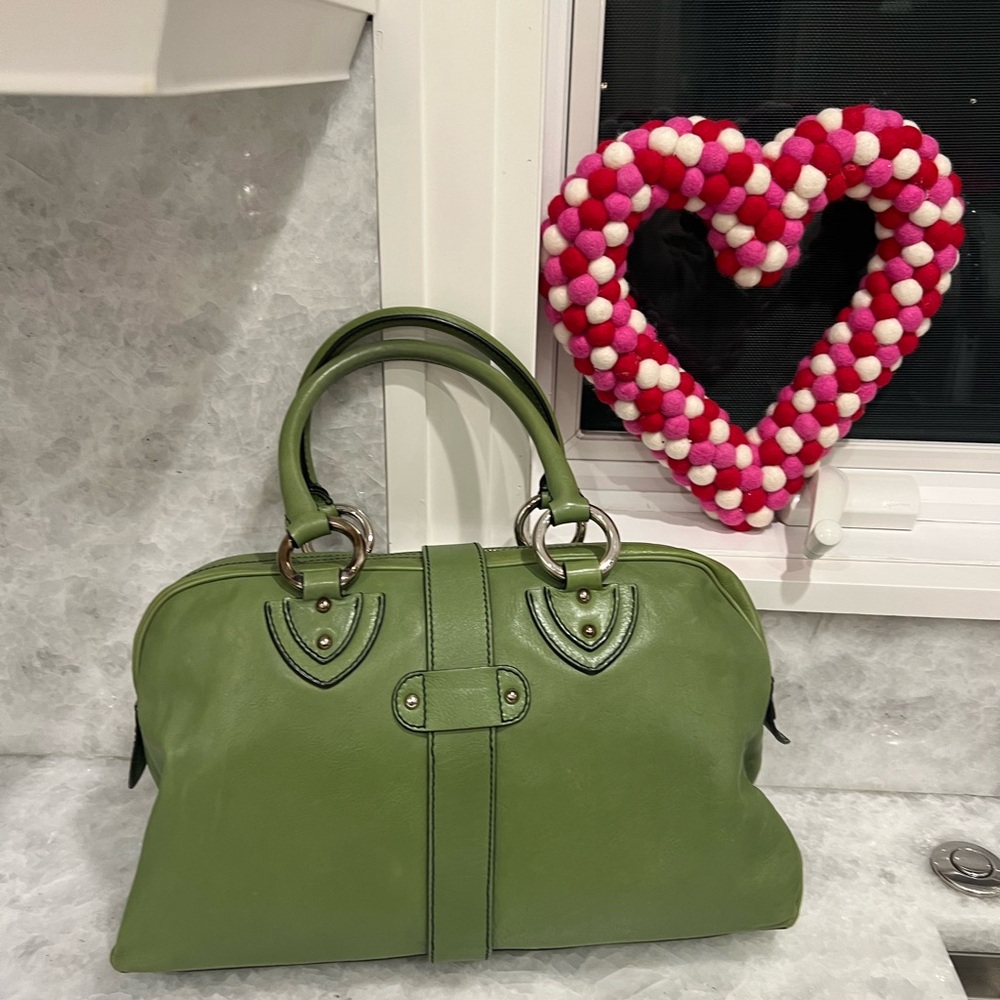 Marc Jacob Green Handbag with Buckle Accents - Picture 2 of 9